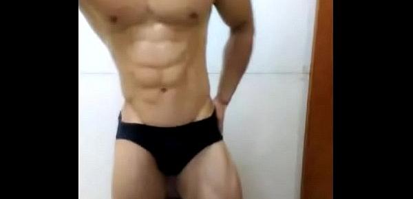  china chinese gay muscle guy young man amateur selfie solo wank jerking.off 中国 筋肉 肌肉 年轻 同性恋 同志 手淫 自拍